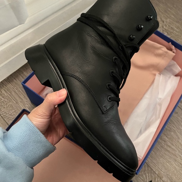 Stuart Weitzman Mckenzee Boots 5.5/36 - Picture 7 of 9
